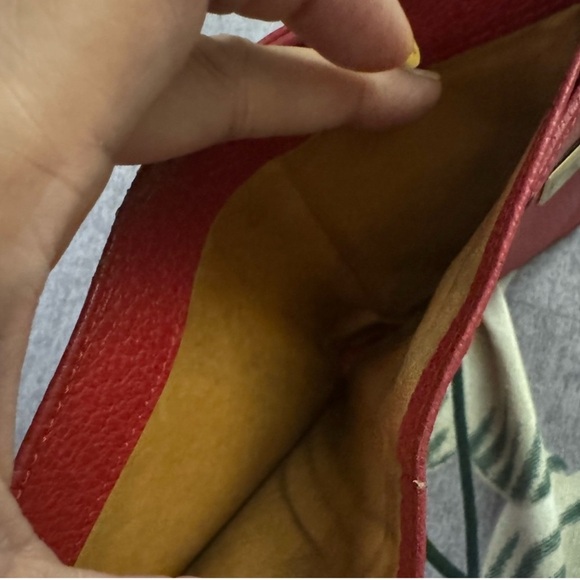 Gucci Vintage Authentic 1665 Leather Wallet w/ Gold Buckle Clasp - Picture 8 of 8